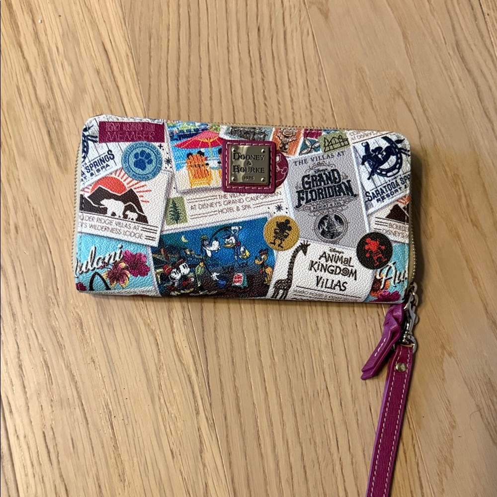 Dooney & Bourke Disney Parks resort Graphic Wallet